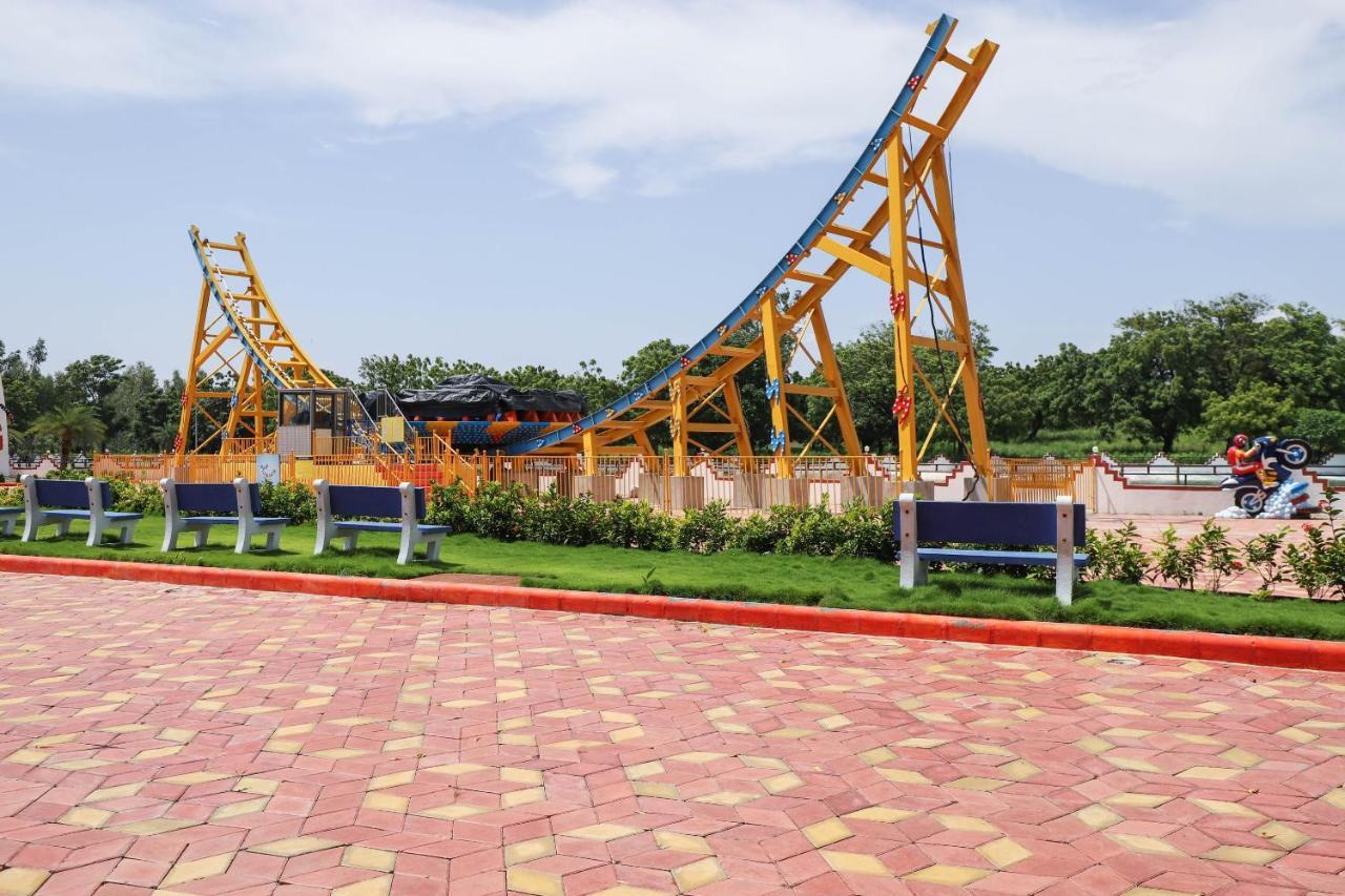 Damka Capital O 49279 Chhab Chhaba Chhab Water Fun Park & Resort المظهر الخارجي الصورة